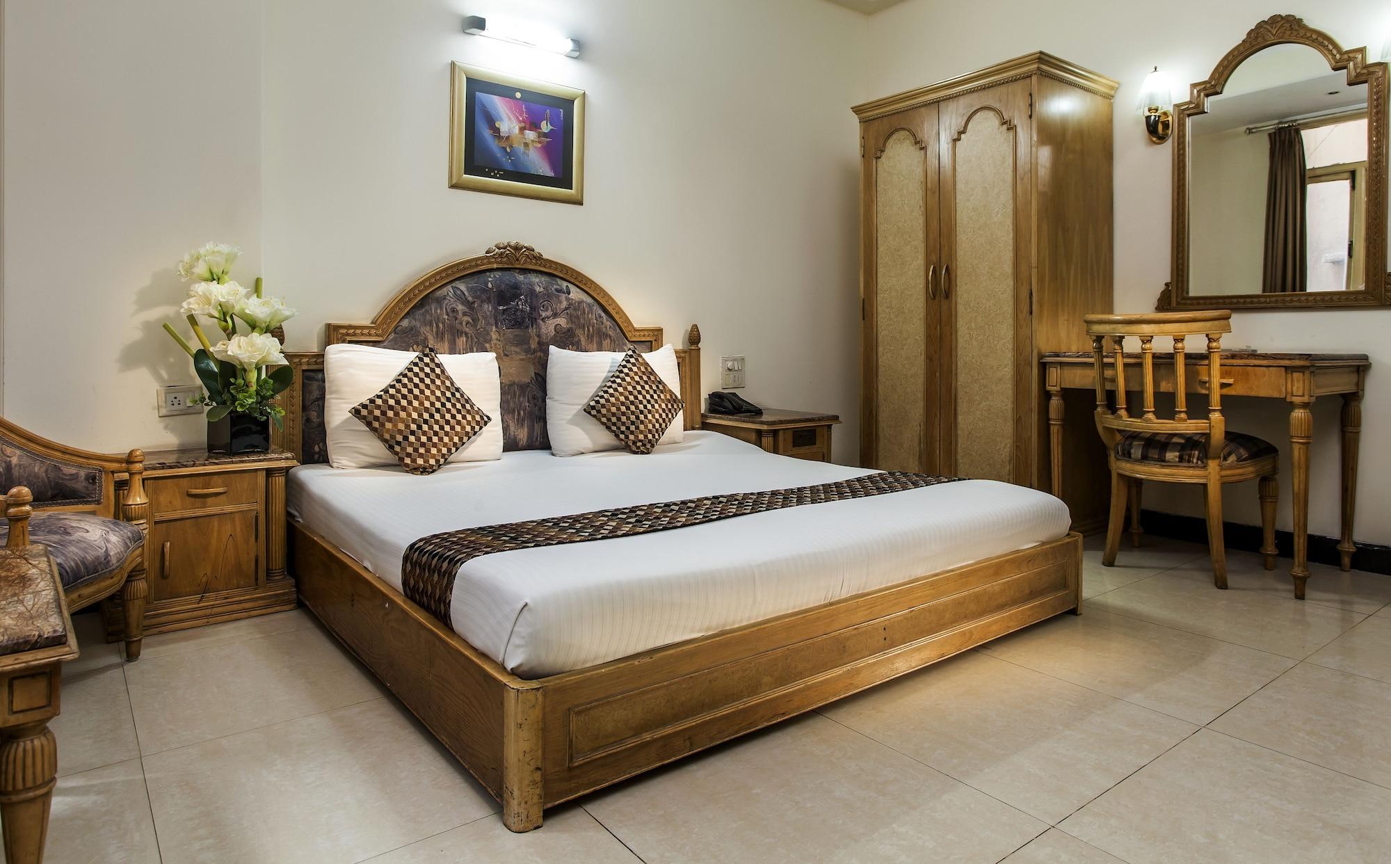 Hotel Sunstar Residency Делі Екстер'єр фото